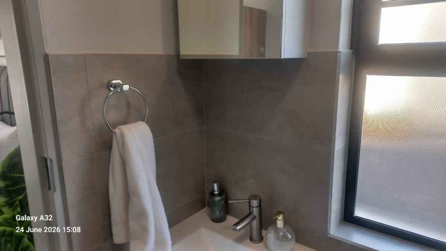3 Bedroom Property for Sale in Heuweloord Gauteng