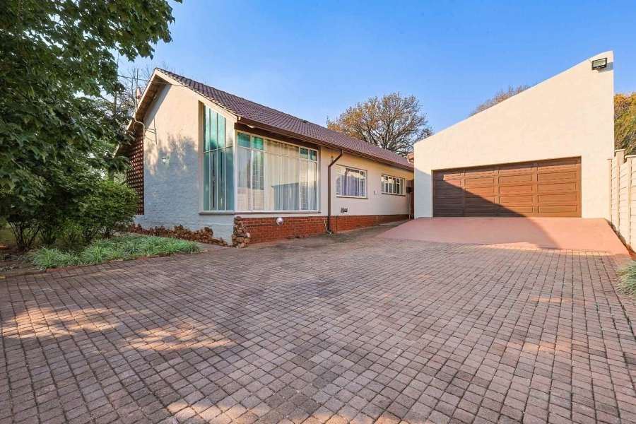3 Bedroom Property for Sale in Murrayfield Gauteng