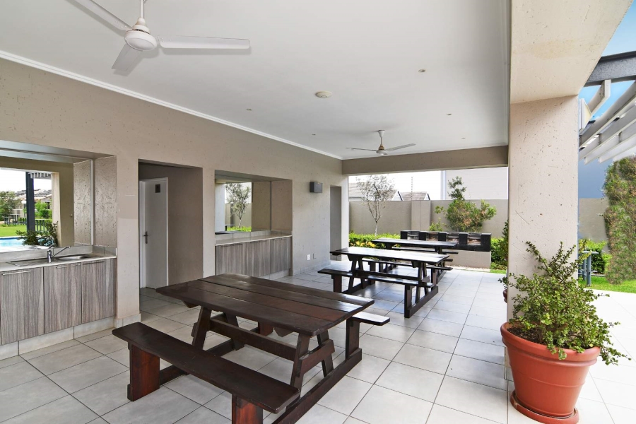 To Let 1 Bedroom Property for Rent in Fourways Gauteng