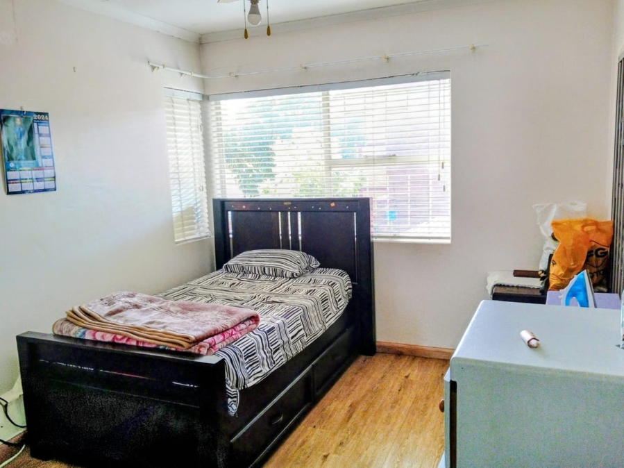 2 Bedroom Property for Sale in Pretoria North Gauteng