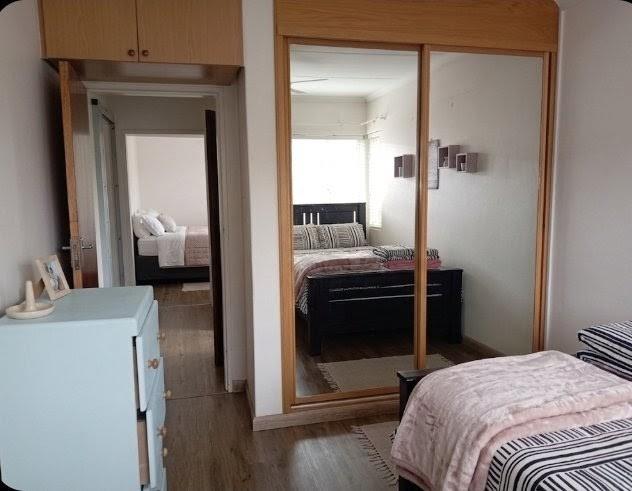 2 Bedroom Property for Sale in Pretoria North Gauteng