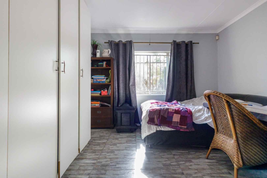 7 Bedroom Property for Sale in Brackenhurst Gauteng