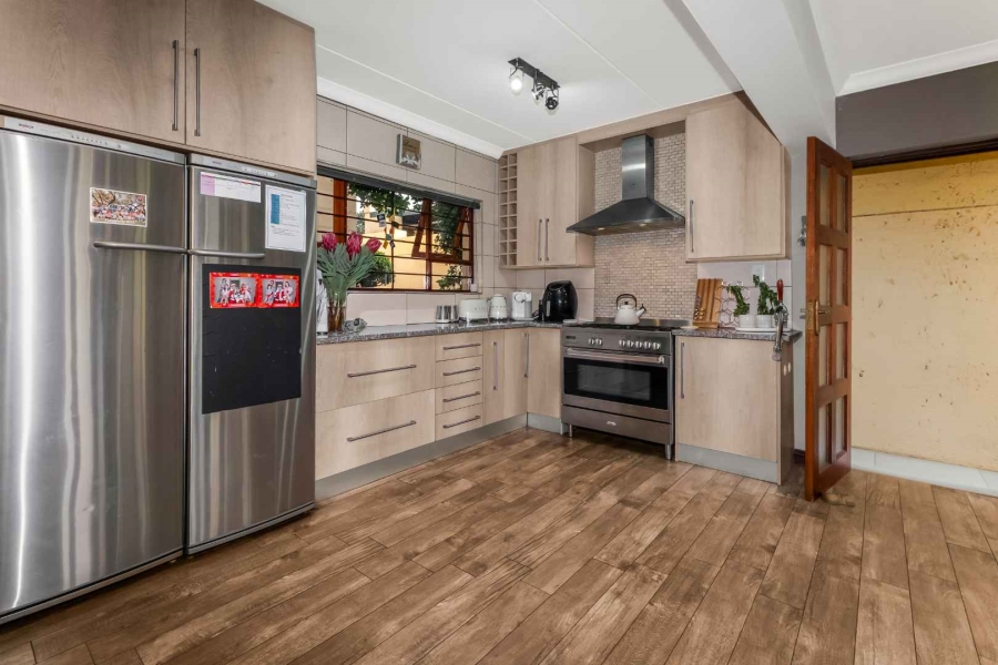 3 Bedroom Property for Sale in Lonehill Gauteng