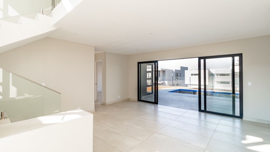 5 Bedroom Property for Sale in Bryanston Gauteng