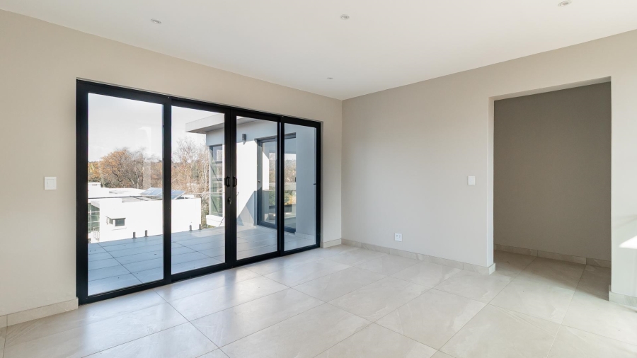 5 Bedroom Property for Sale in Bryanston Gauteng
