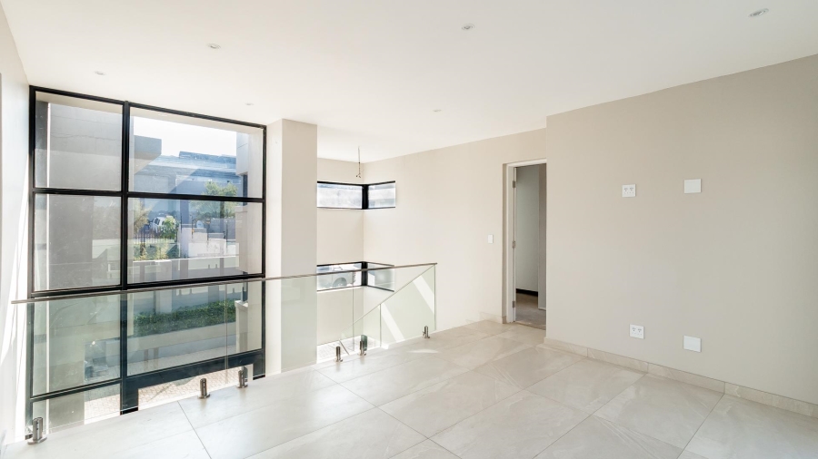 5 Bedroom Property for Sale in Bryanston Gauteng
