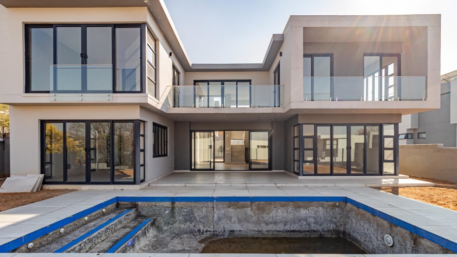 5 Bedroom Property for Sale in Bryanston Gauteng