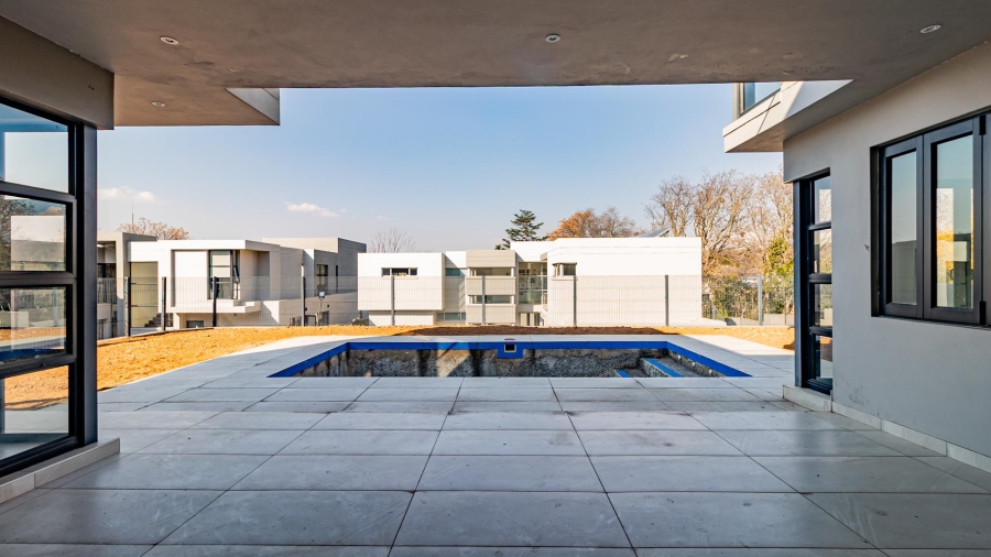 5 Bedroom Property for Sale in Bryanston Gauteng