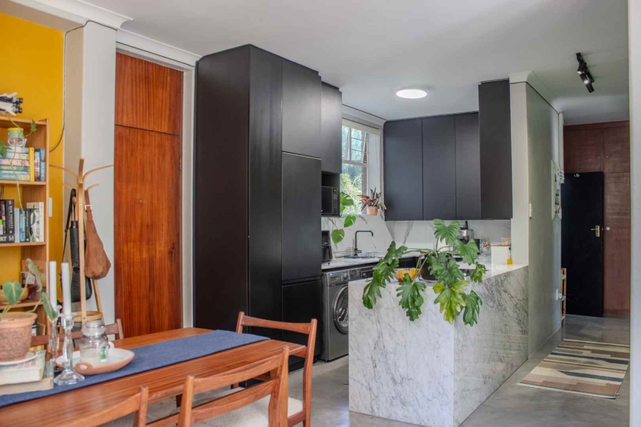 To Let 2 Bedroom Property for Rent in Illovo Gauteng