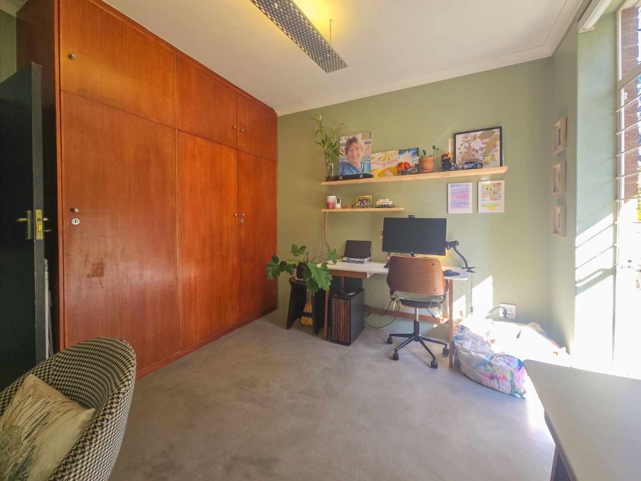 To Let 2 Bedroom Property for Rent in Illovo Gauteng