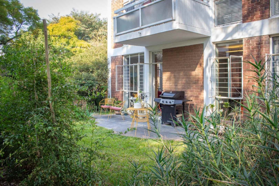 To Let 2 Bedroom Property for Rent in Illovo Gauteng