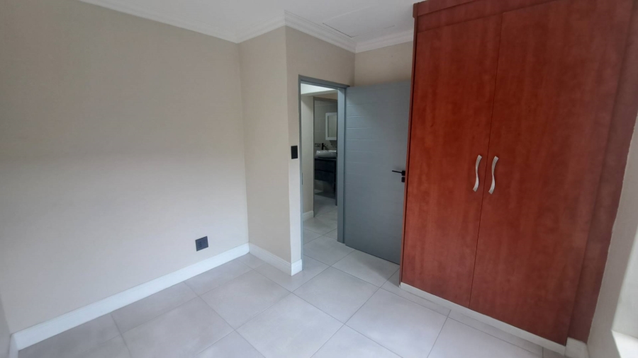 To Let 3 Bedroom Property for Rent in Wilgeheuwel Gauteng