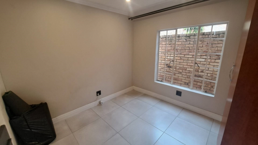 To Let 3 Bedroom Property for Rent in Wilgeheuwel Gauteng