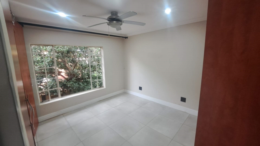 To Let 3 Bedroom Property for Rent in Wilgeheuwel Gauteng