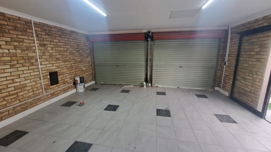 To Let 3 Bedroom Property for Rent in Wilgeheuwel Gauteng