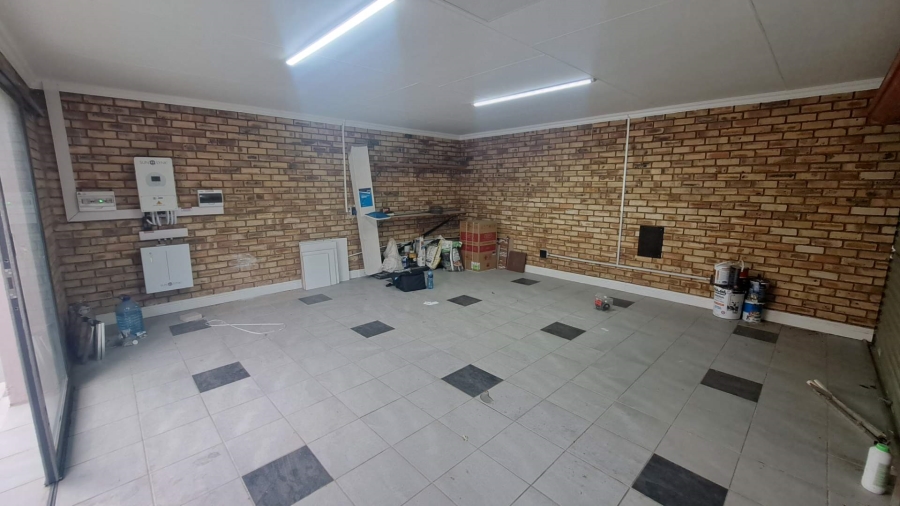 To Let 3 Bedroom Property for Rent in Wilgeheuwel Gauteng