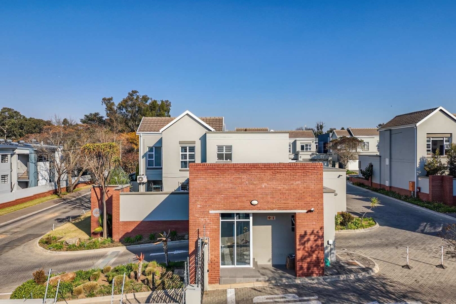 4 Bedroom Property for Sale in Bryanston Gauteng