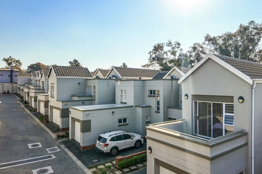 4 Bedroom Property for Sale in Bryanston Gauteng