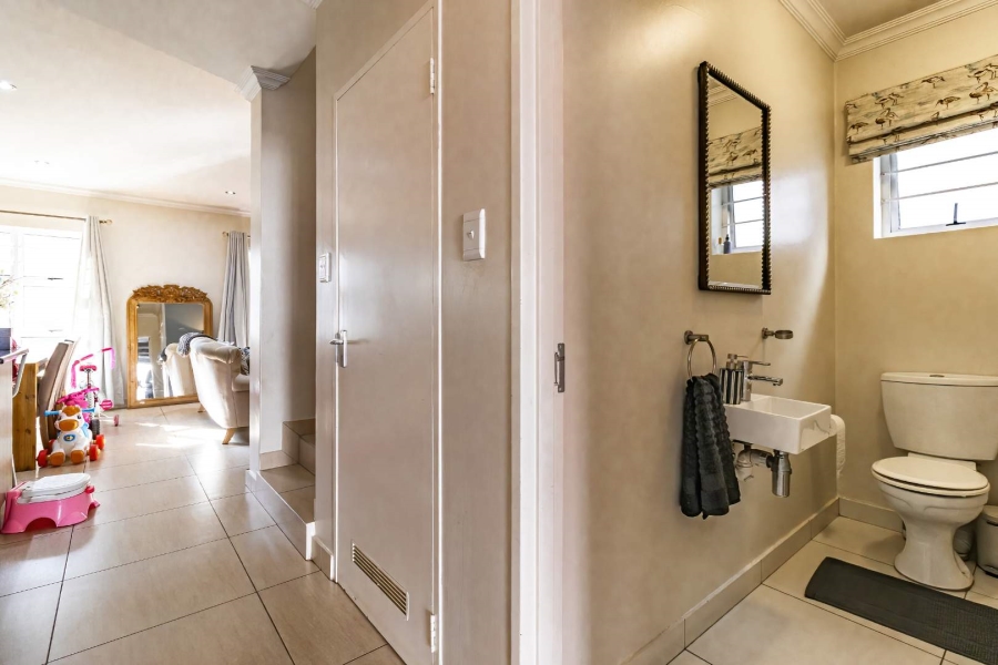 4 Bedroom Property for Sale in Bryanston Gauteng