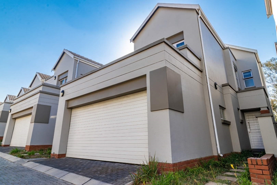 4 Bedroom Property for Sale in Bryanston Gauteng