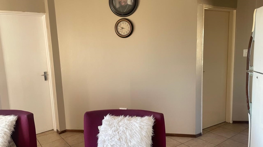 2 Bedroom Property for Sale in Terenure Gauteng