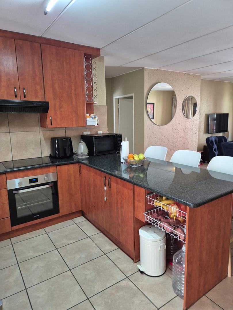 2 Bedroom Property for Sale in Meyersdal Gauteng