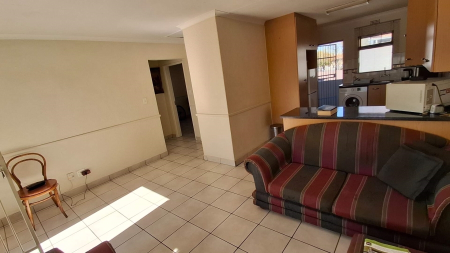 2 Bedroom Property for Sale in Verwoerdpark Gauteng