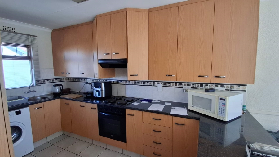 2 Bedroom Property for Sale in Verwoerdpark Gauteng
