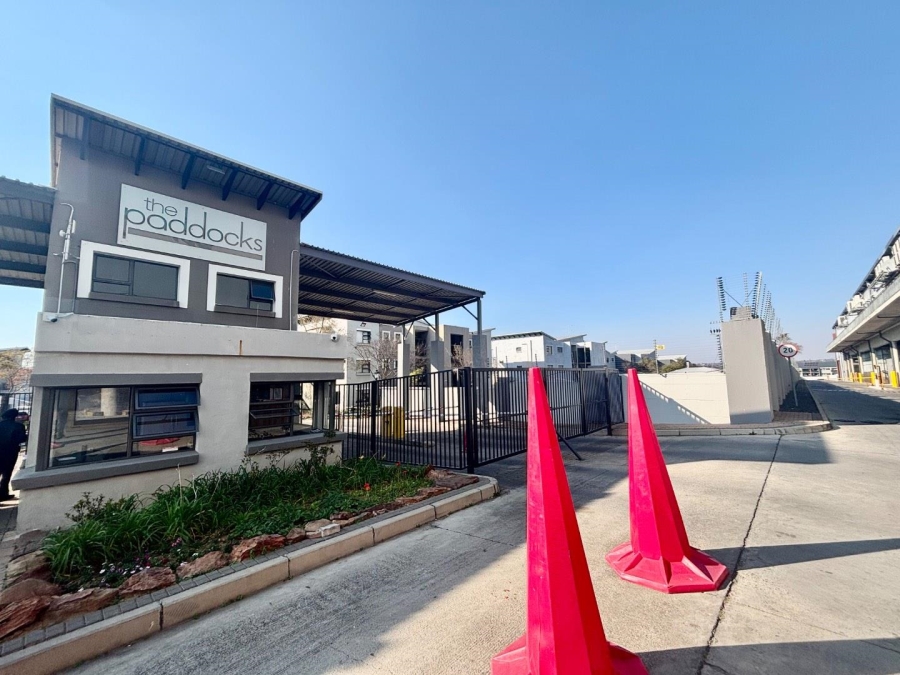 To Let 0 Bedroom Property for Rent in Fourways Gardens Gauteng