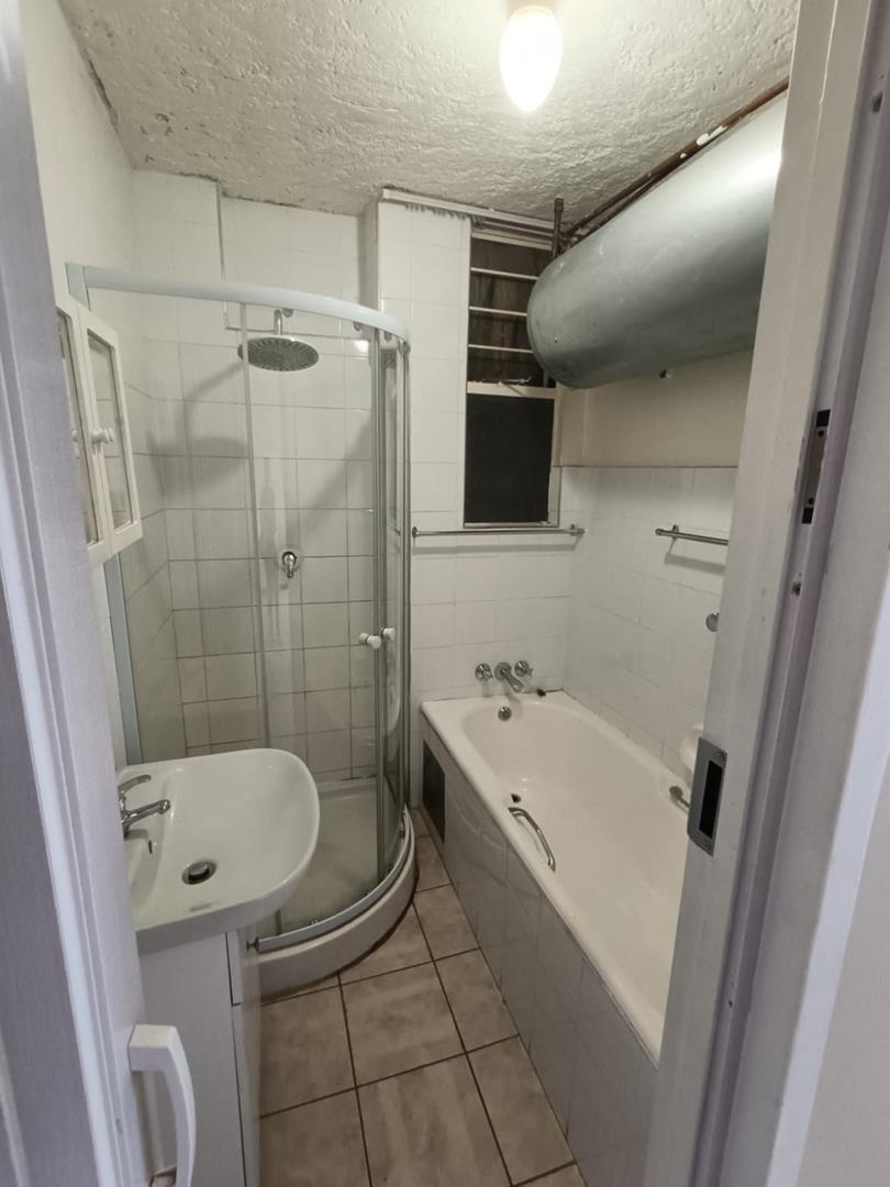 To Let 3 Bedroom Property for Rent in Sinoville Gauteng