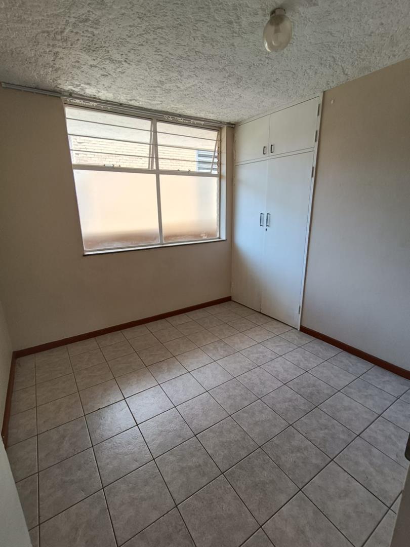 To Let 3 Bedroom Property for Rent in Sinoville Gauteng