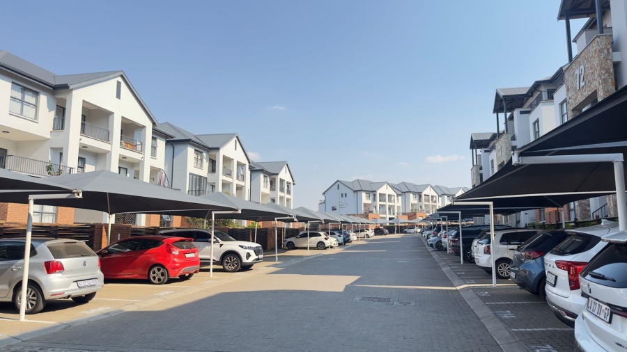 1 Bedroom Property for Sale in Olivedale Gauteng