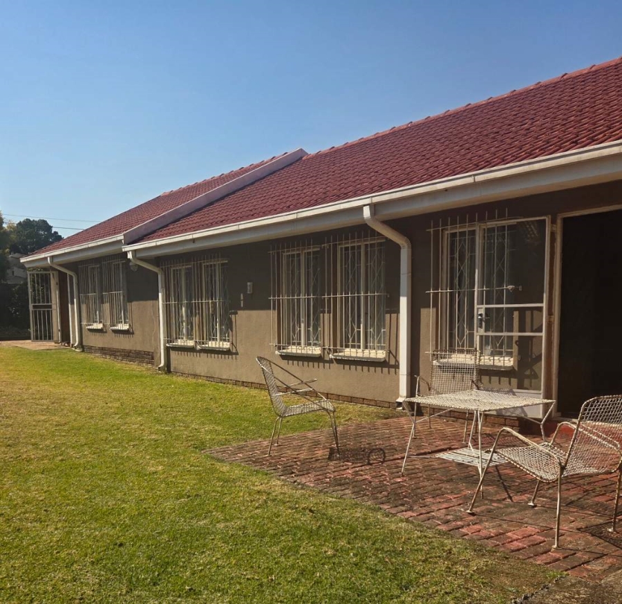 4 Bedroom Property for Sale in Brackendowns Gauteng