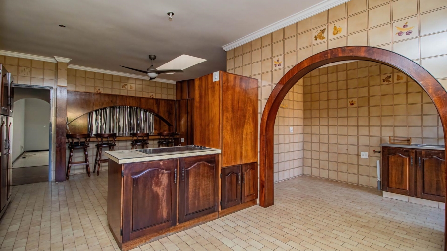 4 Bedroom Property for Sale in Lakefield Gauteng