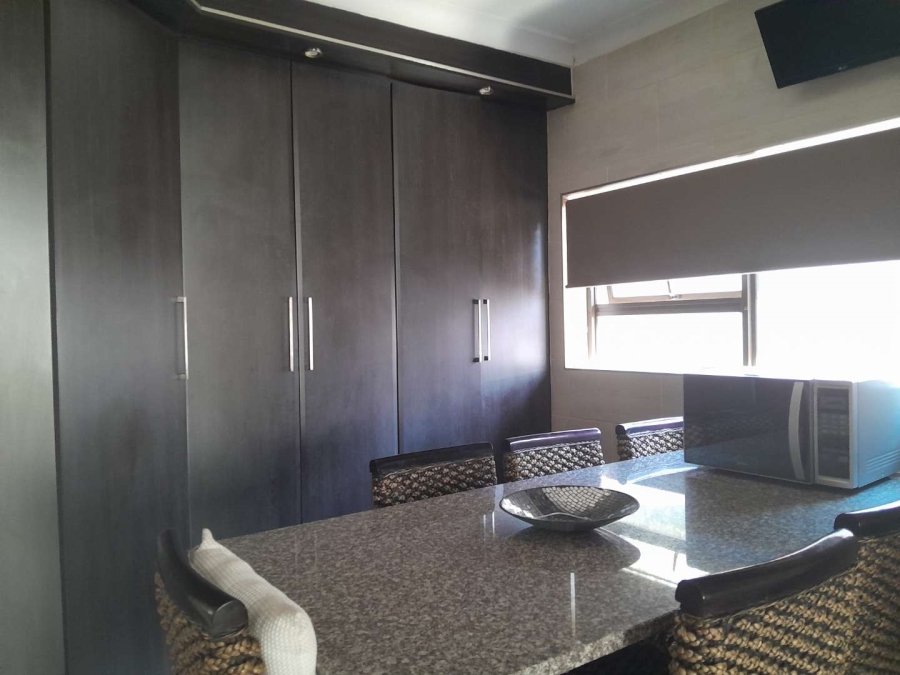 3 Bedroom Property for Sale in South Crest Gauteng