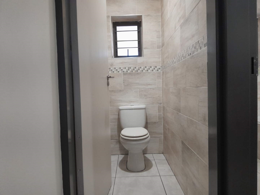 3 Bedroom Property for Sale in South Crest Gauteng