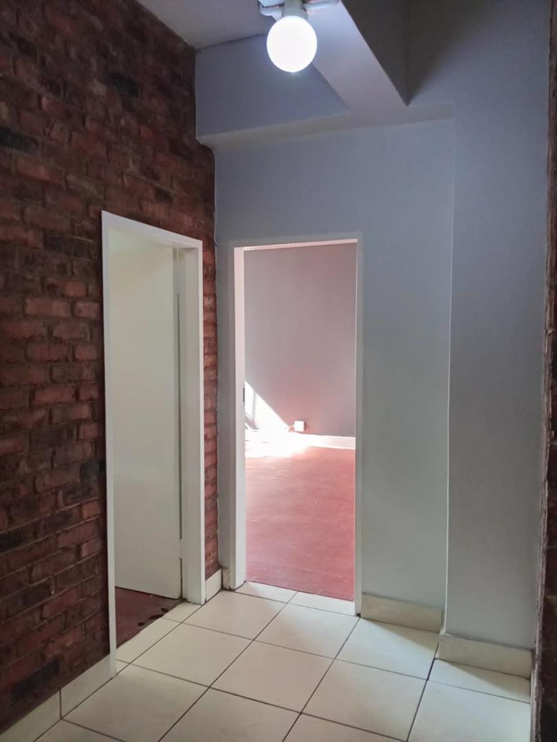 To Let 2 Bedroom Property for Rent in Hillbrow Gauteng