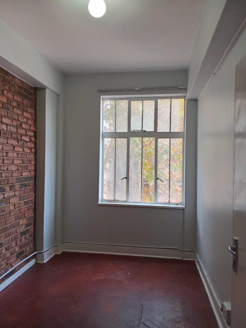 To Let 2 Bedroom Property for Rent in Hillbrow Gauteng