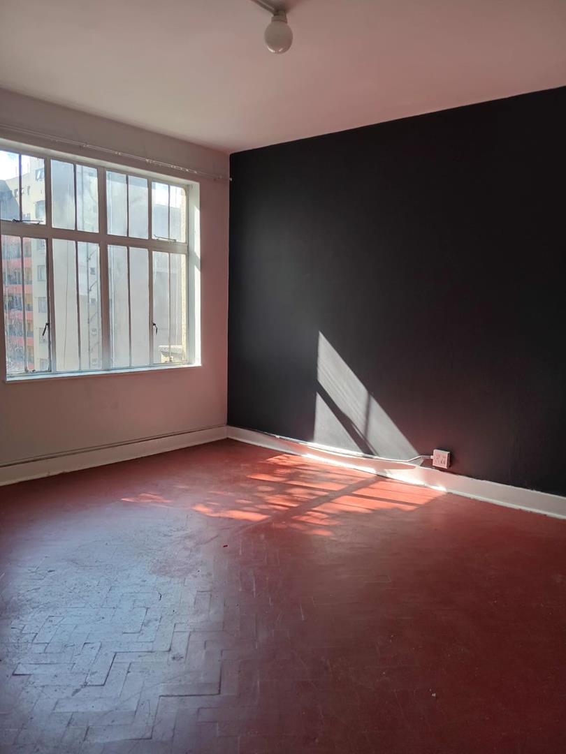 To Let 2 Bedroom Property for Rent in Hillbrow Gauteng
