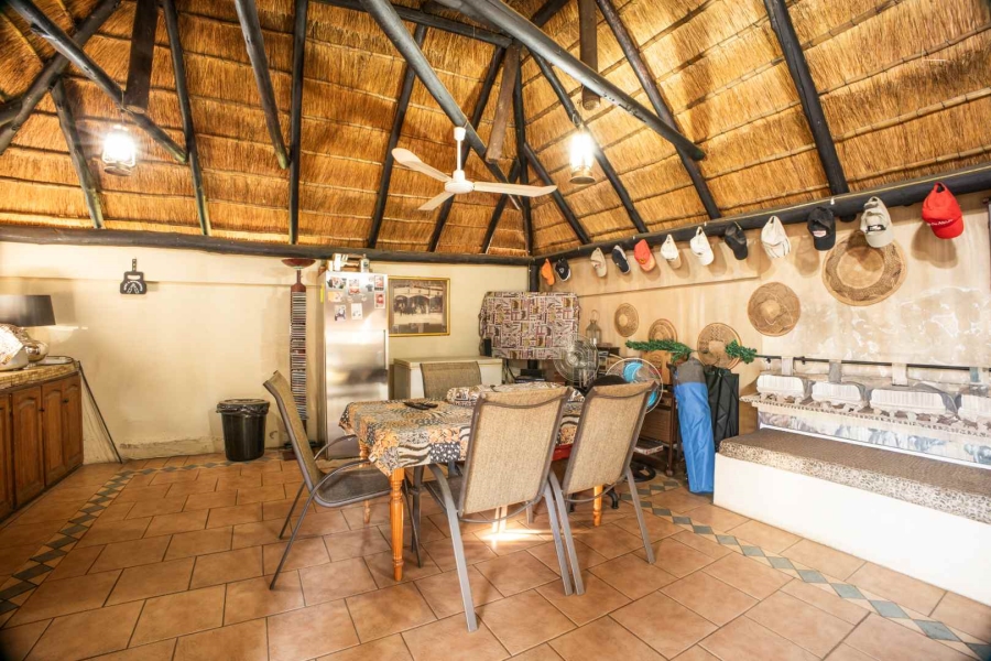 4 Bedroom Property for Sale in Waverley Gauteng