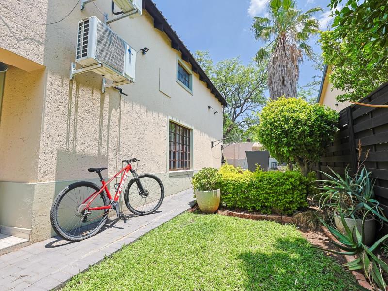 2 Bedroom Property for Sale in Equestria Gauteng