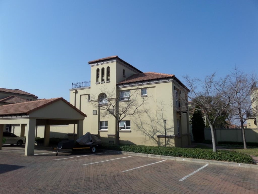 3 Bedroom Property for Sale in Lonehill Gauteng