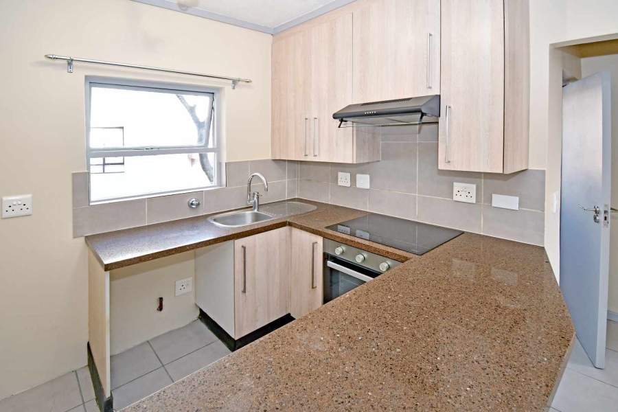 1 Bedroom Property for Sale in Bryanston Gauteng