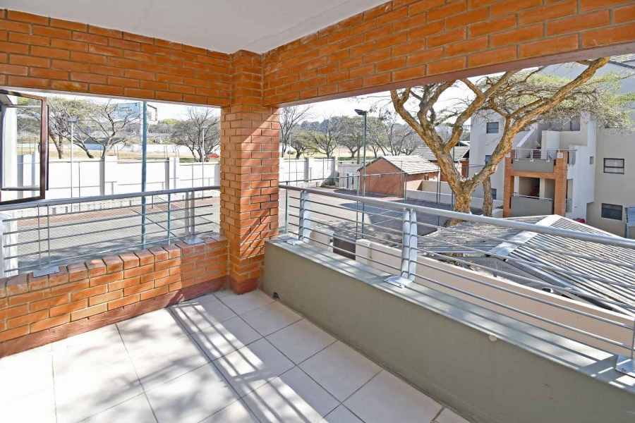 1 Bedroom Property for Sale in Bryanston Gauteng