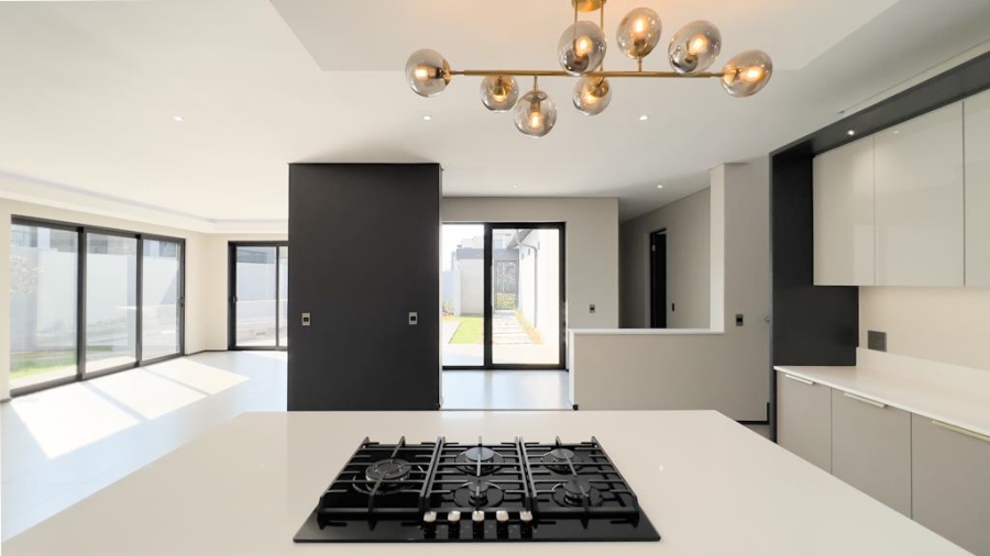 4 Bedroom Property for Sale in Fountainbrook Estate Gauteng