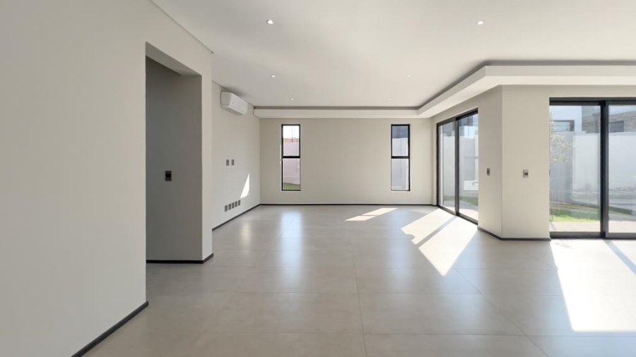 4 Bedroom Property for Sale in Fountainbrook Estate Gauteng