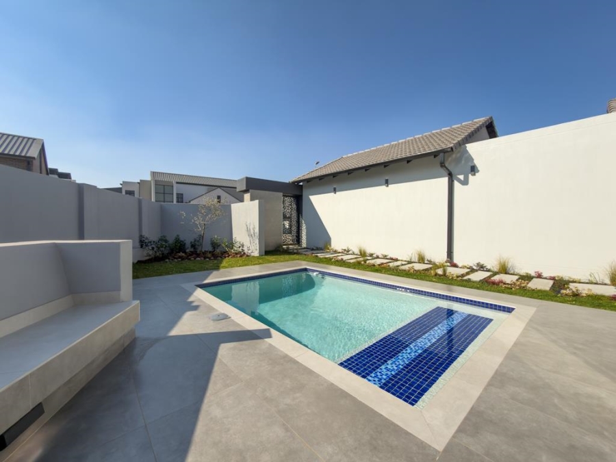 4 Bedroom Property for Sale in Fountainbrook Estate Gauteng