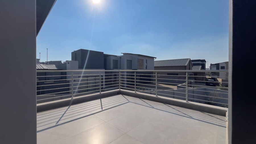 4 Bedroom Property for Sale in Fountainbrook Estate Gauteng