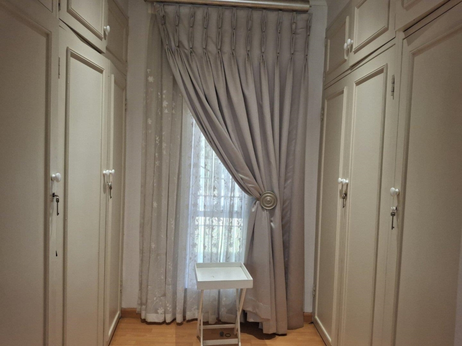 4 Bedroom Property for Sale in Illovo Gauteng