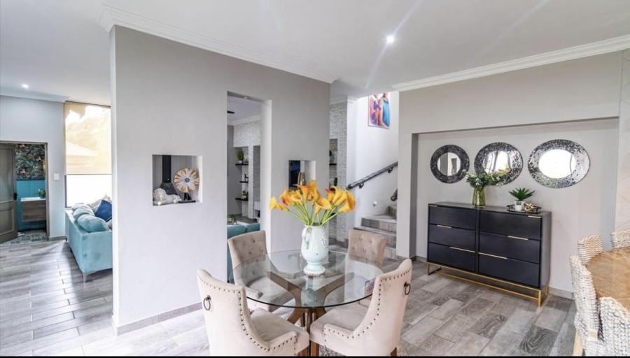 To Let 3 Bedroom Property for Rent in Midstream Estate Gauteng
